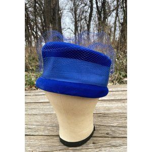 Vintage 1950s Bright Blue Velvet Womens Hat Netting